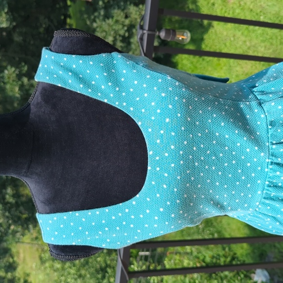 Seafoam Polka dot Dress - Picture 2 of 5
